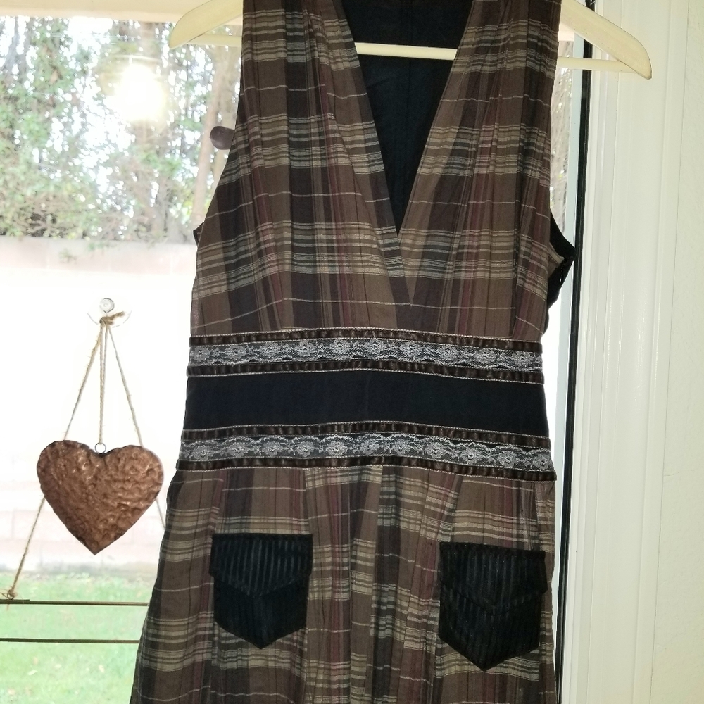 Saga Rockabilly Plaid, Lace & Velvet Dress